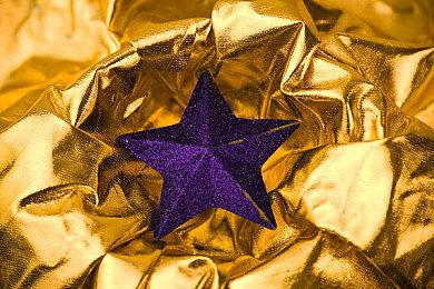 除降低抽成外 Epic还允许开发者在自家平台上开网店